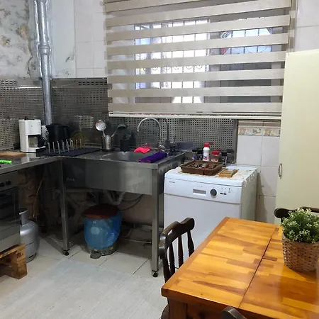 Ozzy Homes Kaleici Muhtesem 2+1 Tarihi Ev Апарт-отель 3*