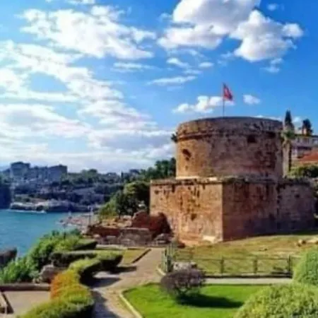 Aparthotel Ozzy Homes Kaleici Muhtesem 2+1 Tarihi Ev