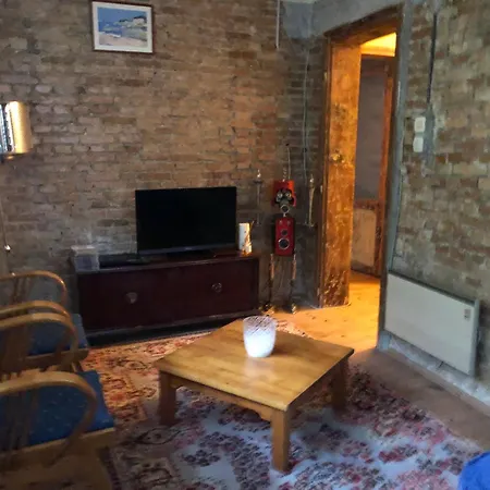 Ozzy Homes Kaleici Muhtesem 2+1 Tarihi Ev Apart-hotel 3*