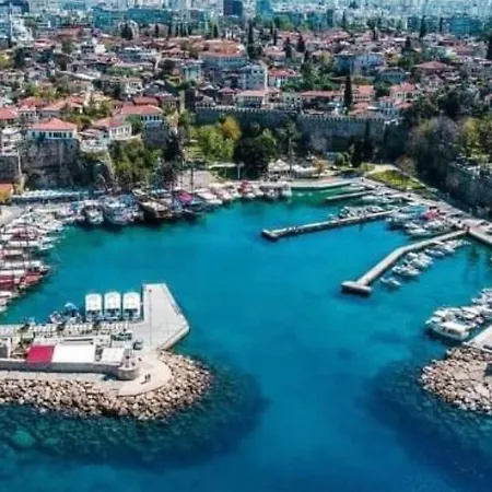 Lägenhetshotell Ozzy Homes Kaleici Muhtesem 2+1 Tarihi Ev 3*